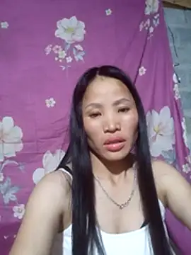 nhynhy11 online show from February 20, 2026, 2:28 pm