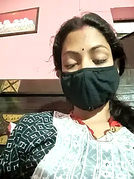 BIG QWEEN NO1 online show from March 31, 2026, 8:31 pm