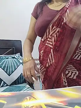 Snapshot of SexybeboX chatting on February 9, 2026, 7:01 am SexybeboX online show from February 9, 2026, 7:01 am