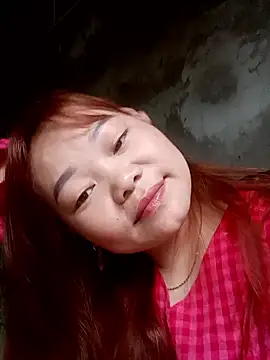 Miesi-c2clove online show from February 26, 2026, 1:04 am