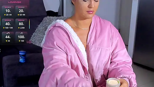 katt souza1 online show from April 30, 2026, 7:36 am