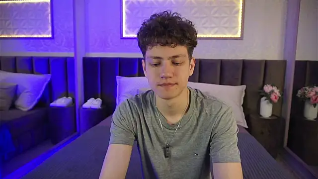 StefanBev online show from April 2, 2026, 7:55 pm