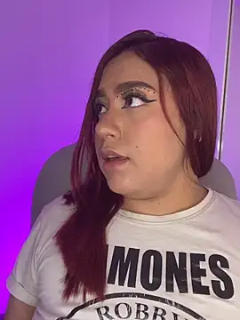 Snapshot of Wen_01 chatting on February 15, 2026, 1:09 pm Wen 01 online show from February 15, 2026, 1:09 pm