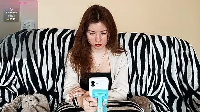 LanitaHemple online show from March 26, 2026, 7:14 am