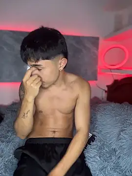 Snapshot of dirtydickkk chatting on February 22, 2026, 3:29 am dirtydickkk online show from February 22, 2026, 3:29 am