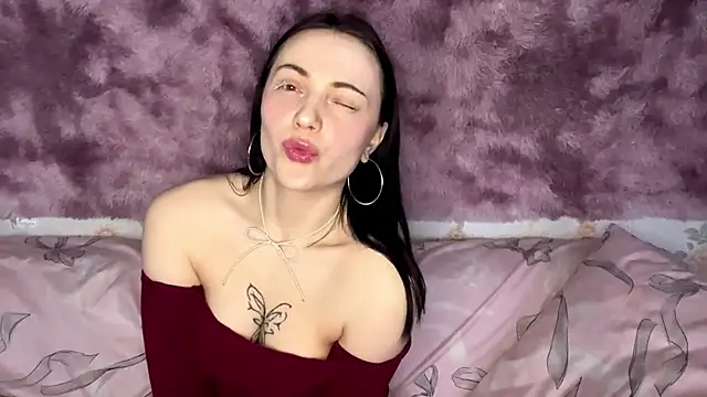 Snapshot of Mona_Fox chatting on February 21, 2026, 6:03 am Mona Fox online show from February 21, 2026, 6:03 am