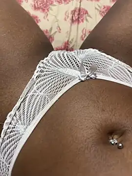 MusaNatacha online show from February 21, 2026, 7:48 pm