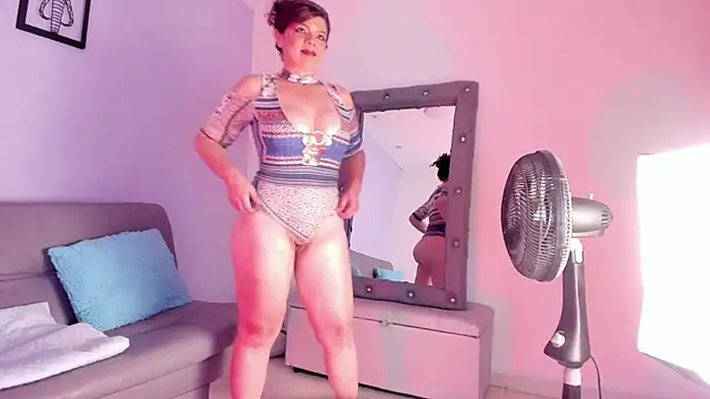 shantall cruzz online show from March 27, 2026, 4:29 am