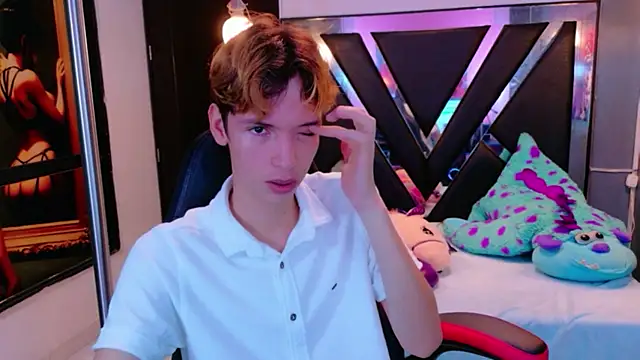 Liam Green1 online show from February 7, 2026, 3:16 pm