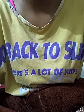 Snapshot of chulbuli_ldki19 chatting on February 14, 2026, 1:08 pm chulbuli ldki19 online show from February 14, 2026, 1:08 pm