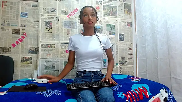 Snapshot of valeryskinnyvagi chatting on February 11, 2026, 12:32 pm valeryskinnyvagi online show from February 11, 2026, 12:32 pm