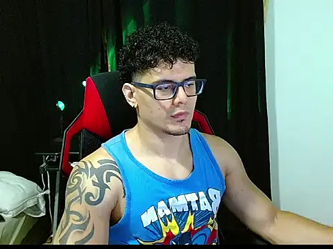 Logan0626 online show from February 12, 2026, 11:55 pm