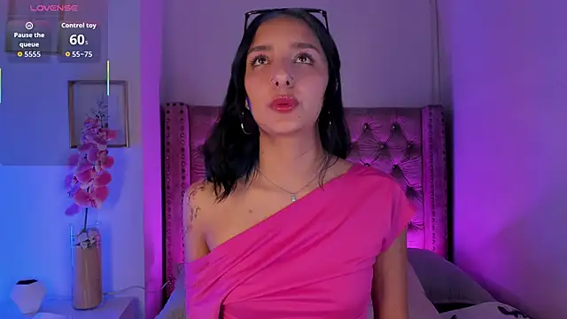 Snapshot of Aris_Suarez chatting on May 29, 2026, 6:11 am Aris Suarez online show from May 29, 2026, 6:11 am