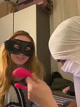 Snapshot of seluna_baby chatting on February 28, 2026, 12:00 am seluna baby online show from February 28, 2026, 12:00 am