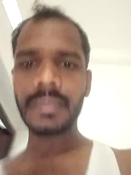 Snapshot of Daddyishere_19 chatting on February 20, 2026, 6:48 am Daddyishere 19 online show from February 20, 2026, 6:48 am