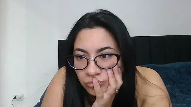 Snapshot of Agusgold22 chatting on May 12, 2026, 2:58 pm Agusgold22 online show from May 12, 2026, 2:58 pm