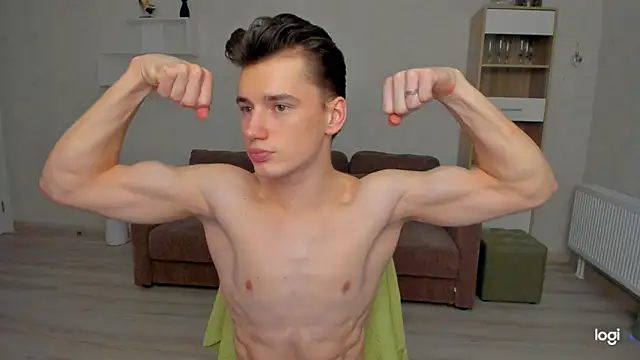 Max foks  online show from April 5, 2026, 2:14 pm