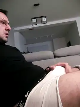 defaktor online show from February 10, 2026, 8:02 pm