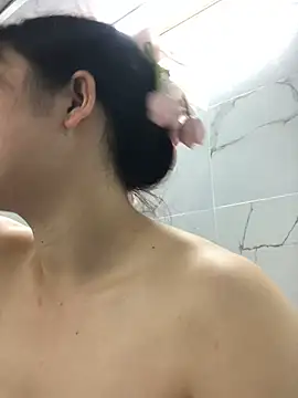 cuty lusy online show from March 24, 2026, 1:54 am