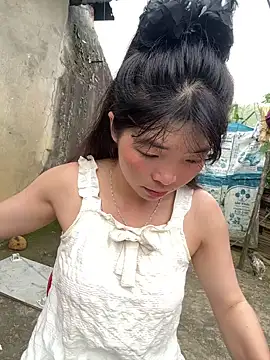 cuty lusy online show from July 14, 2026, 10:32 am