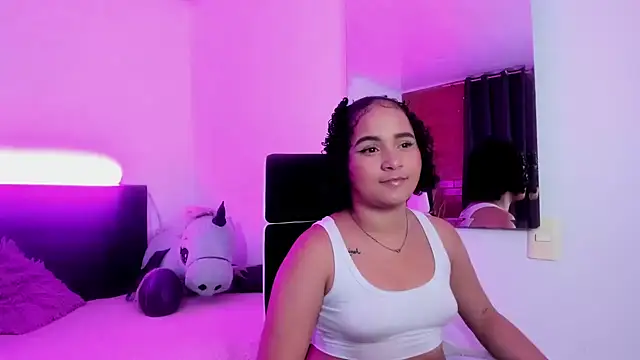  zara rosse online show from February 22, 2026, 12:01 am