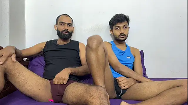 DesiDaddyandSon online show from July 24, 2026, 11:36 pm