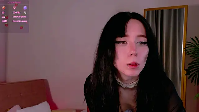 Asuka miu online show from June 26, 2026, 9:08 pm