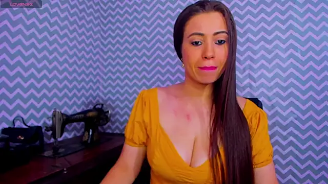 hanna hell  online show from March 16, 2026, 3:49 pm