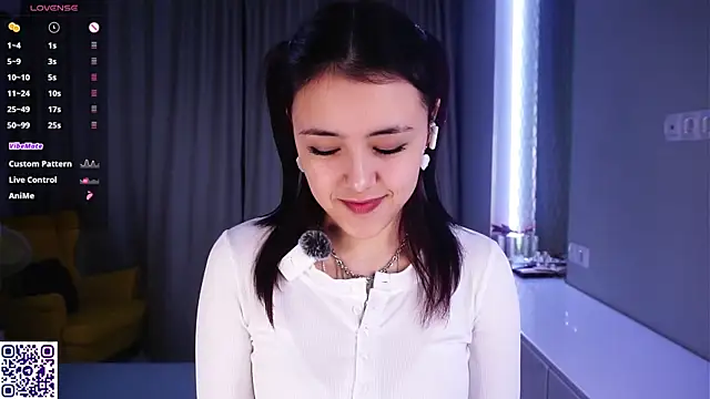 Snapshot of VerlieChahal chatting on February 13, 2026, 7:54 pm VerlieChahal online show from February 13, 2026, 7:54 pm