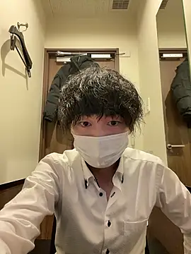 --ha-ru-- online show from February 14, 2026, 11:40 am