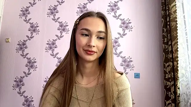 Snapshot of LacieHelaire chatting on February 28, 2026, 7:09 am LacieHelaire online show from February 28, 2026, 7:09 am