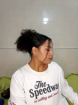 BrianaSweetxxx online show from February 14, 2026, 4:31 am