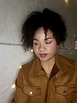 BrianaSweetxxx online show from March 3, 2026, 3:01 am