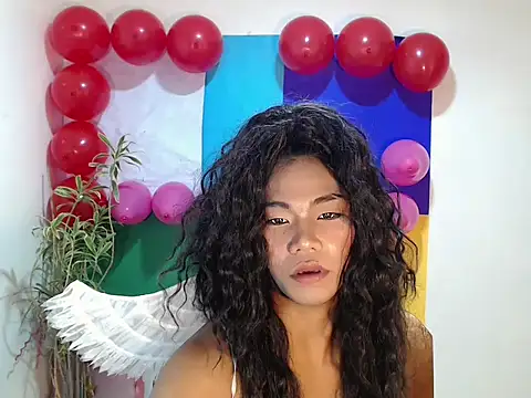 Snapshot of shopiaxox1 chatting on February 10, 2026, 3:10 am shopiaxox1 online show from February 10, 2026, 3:10 am