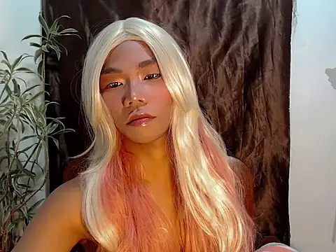 Snapshot of shopiaxox1 chatting on February 22, 2026, 4:13 am shopiaxox1 online show from February 22, 2026, 4:13 am