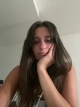 walquii online show from February 11, 2026, 10:04 pm