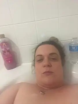 Snapshot of Piper_Milf_36 chatting on February 18, 2026, 7:54 pm Piper Milf 36 online show from February 18, 2026, 7:54 pm