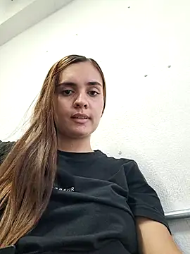 Snapshot of alice_ks chatting on March 3, 2026, 9:42 pm alice ks online show from March 3, 2026, 9:42 pm