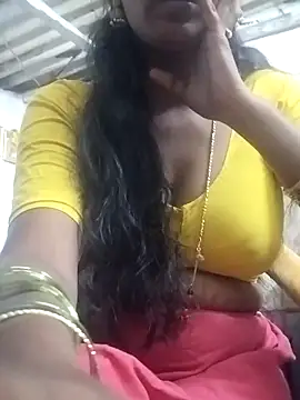 Snapshot of telugusailaja chatting on February 17, 2026, 6:25 pm telugusailaja online show from February 17, 2026, 6:25 pm