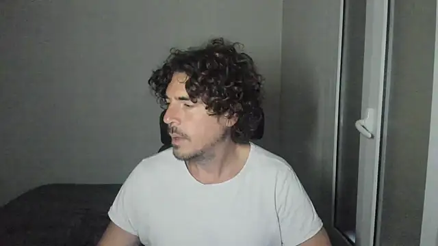 joaquin420 hot online show from April 13, 2026, 5:24 am