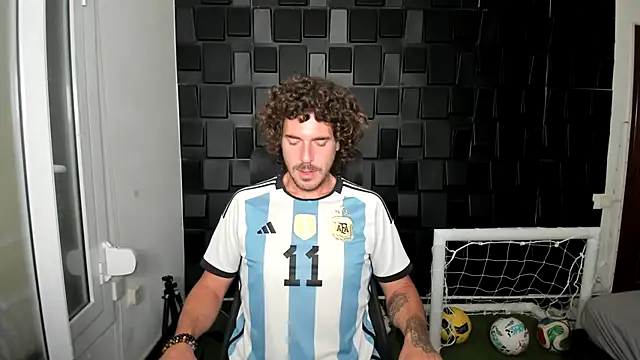 joaquin420 hot online show from July 13, 2026, 5:32 am