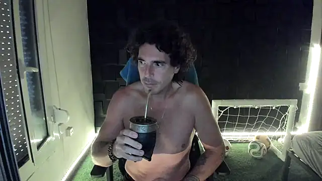joaquin420 hot online show from July 17, 2026, 5:03 am
