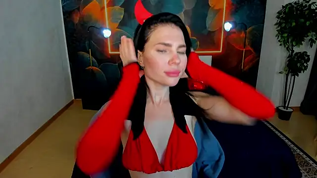Snapshot of little__isabel chatting on July 25, 2026, 2:09 am little isabel online show from July 25, 2026, 2:09 am
