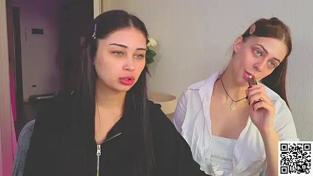 Snapshot of Sofia_Plump chatting on April 19, 2026, 9:08 am Sofia Plump online show from April 19, 2026, 9:08 am