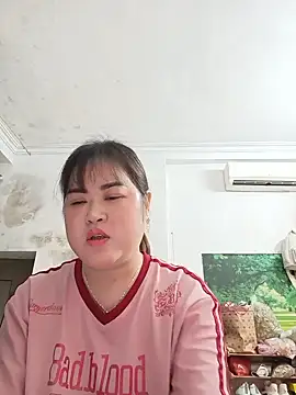 Kee-kimlee online show from June 14, 2026, 9:11 am