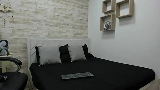 Jordi Cooper online show from February 18, 2026, 3:46 am