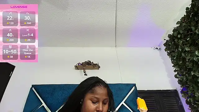 AlexaRousse4u online show from May 28, 2026, 2:20 am