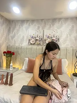 Brisa Silva online show from June 25, 2026, 11:48 am