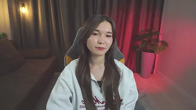 Snapshot of MentallyMonika chatting on February 19, 2026, 4:58 pm MentallyMonika online show from February 19, 2026, 4:58 pm