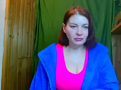 Snapshot of Milana9732 chatting on February 23, 2026, 6:49 pm Milana9732 online show from February 23, 2026, 6:49 pm